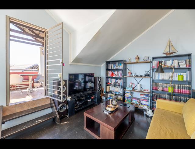 2 BEDROOM APARTMENT FOR SALE IN LONEHILL